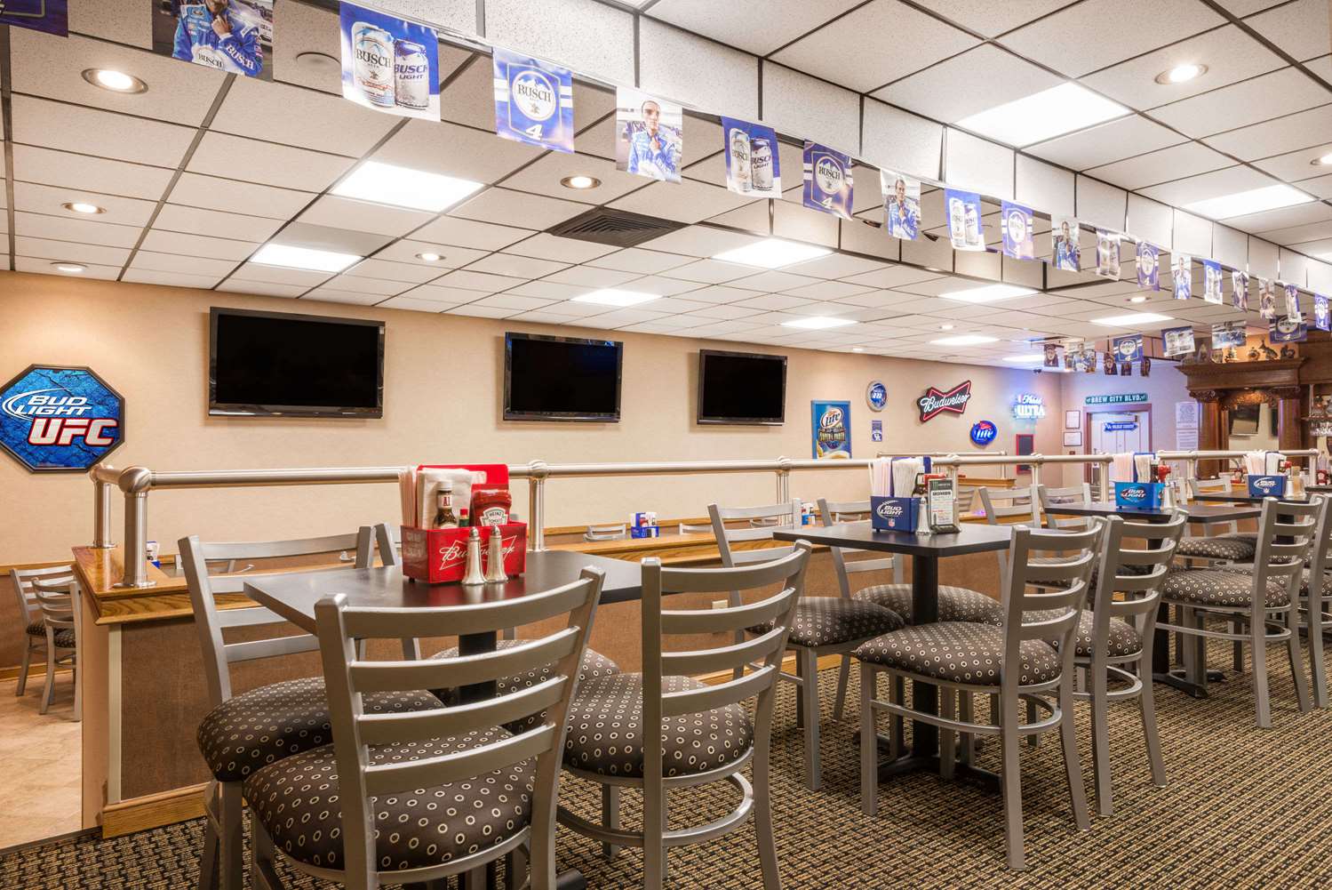 Ramada by Wyndham Paintsville Hotel & Conference Center 7/15