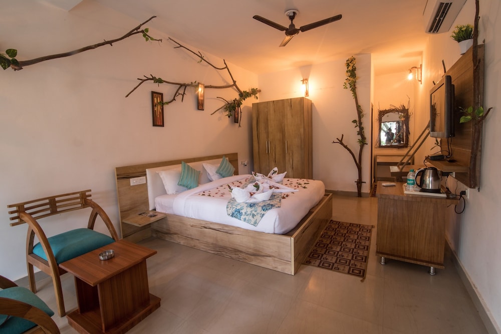 LA PERLE RIVER RESORTS 23/50