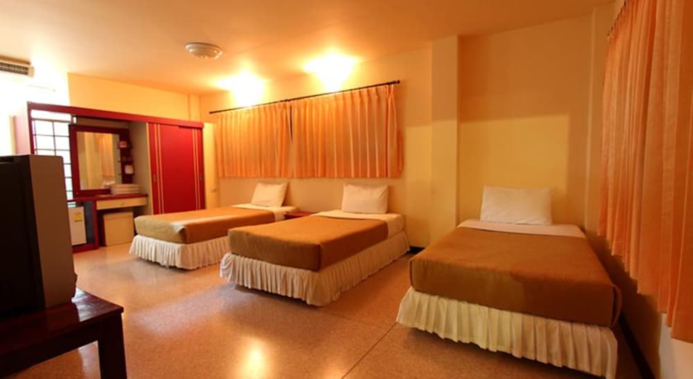 Srisomthai Hotel 22/66