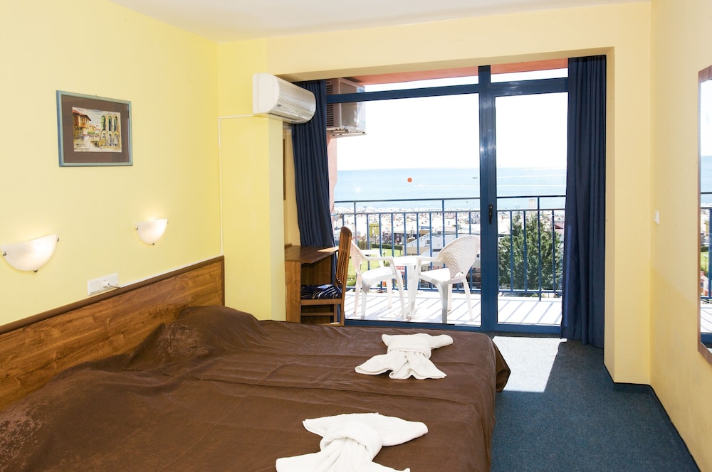 MPM Condor Hotel 13/50