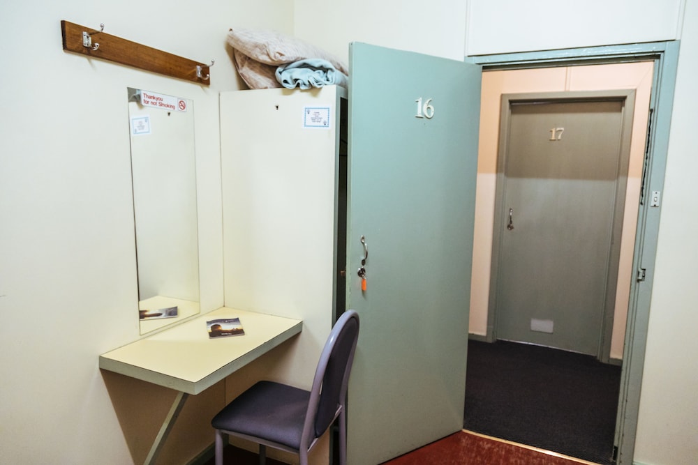 Broken Hill Tourist Lodge 61/62