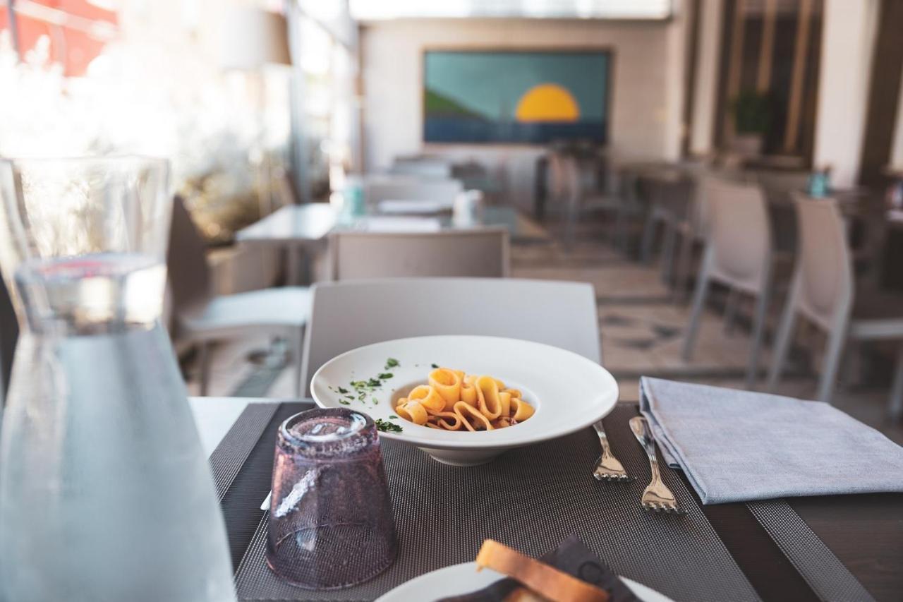 Hotel Venezia Vasto 40/50
