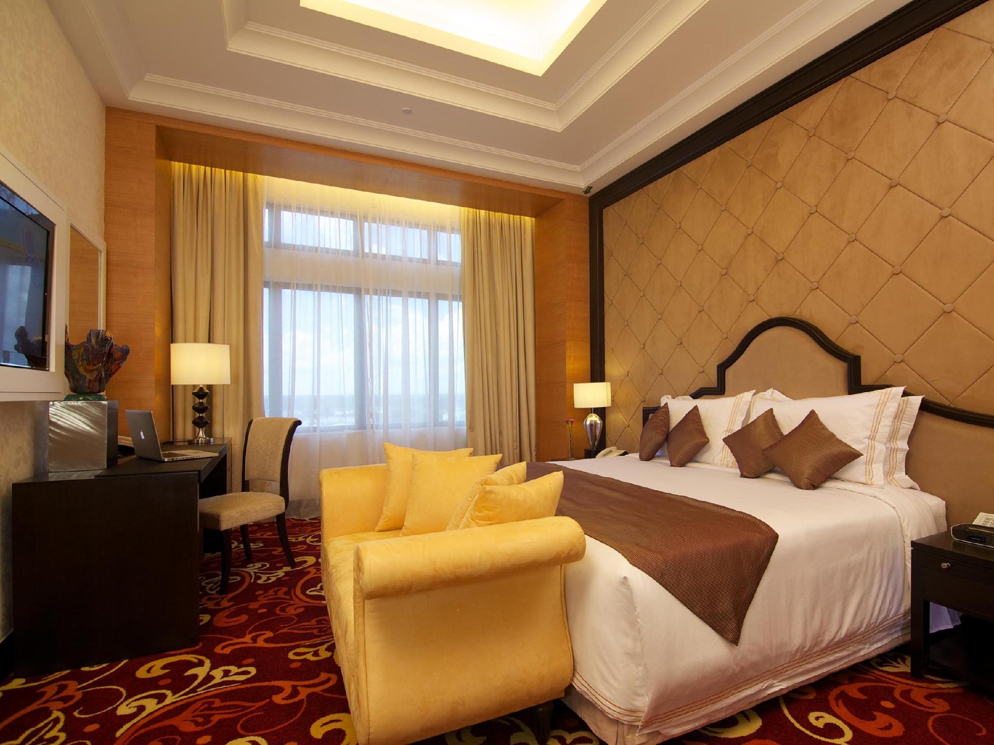 Perdana, Suite, King Bed