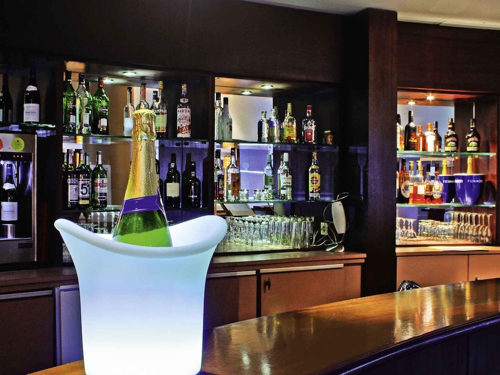 Mercure Chambery Centre 18/65