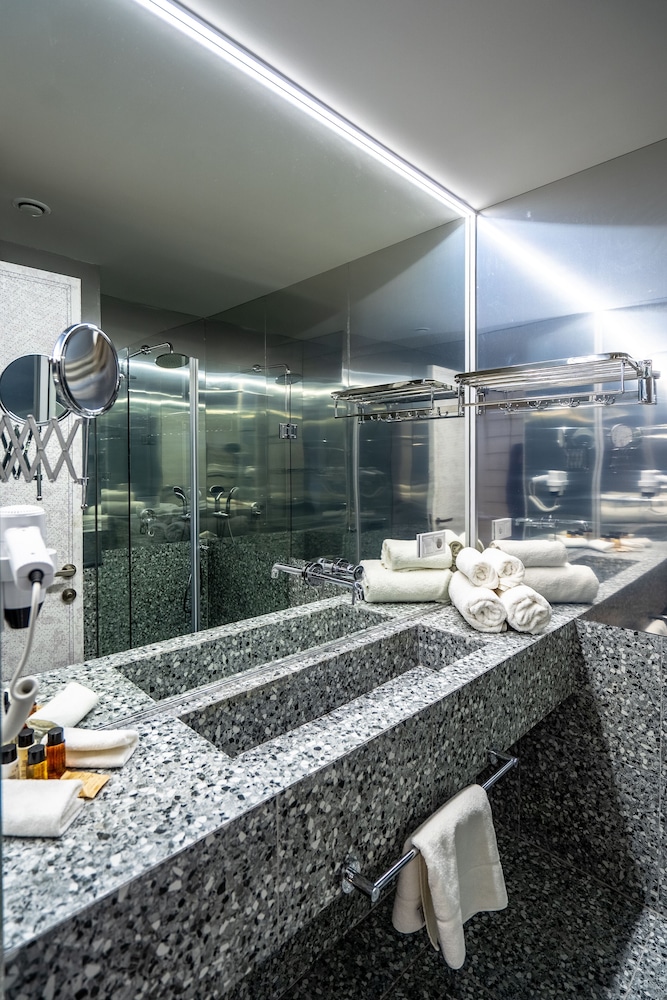 Platforma Design Hotel 42/66