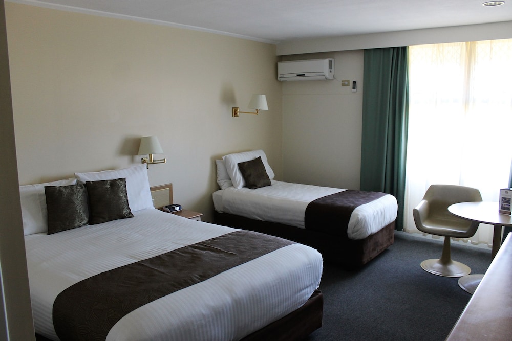 Hospitality Inn Geraldton SureStay Collection by Best Western 9/37