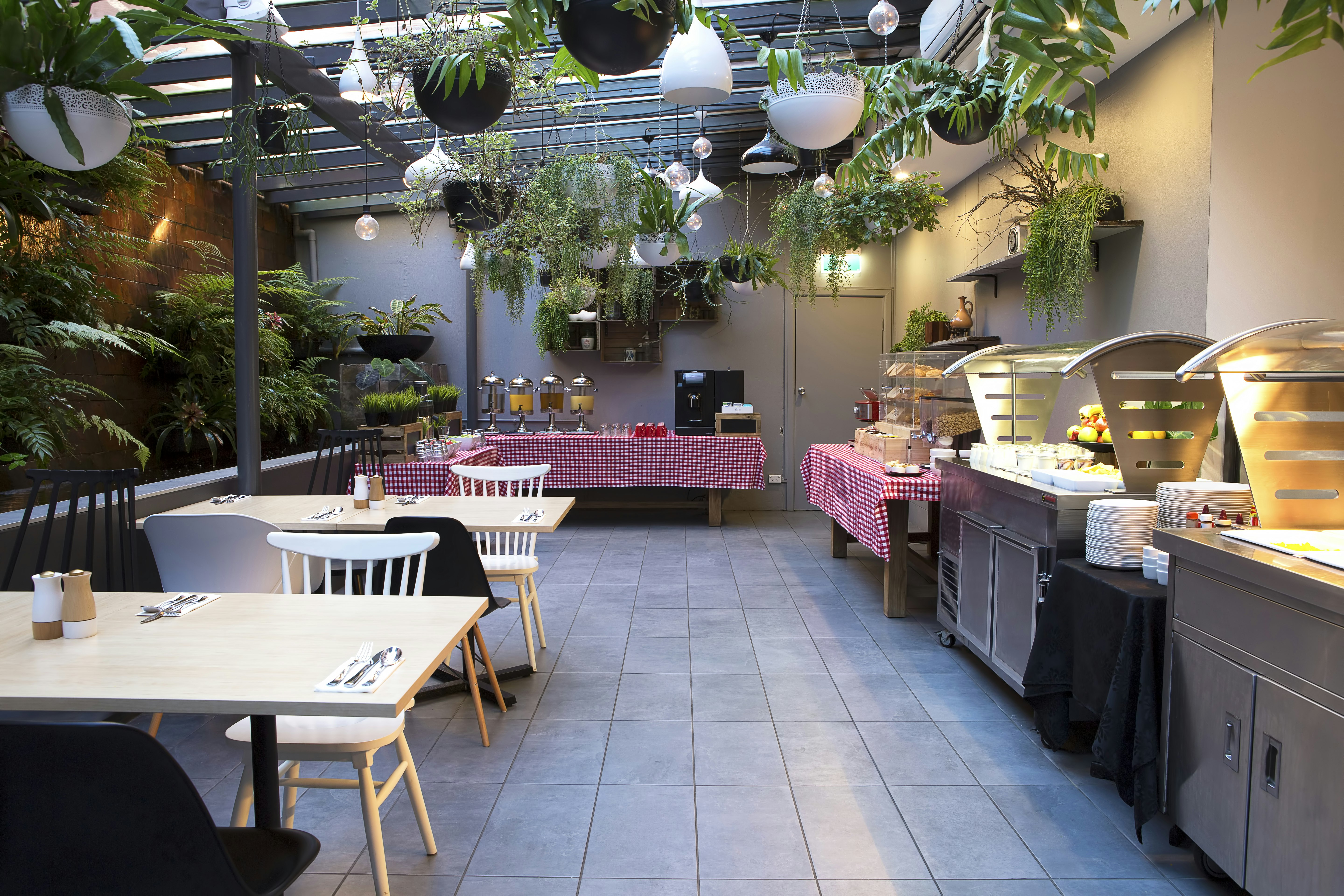 Metro Aspire Hotel Sydney 34/57