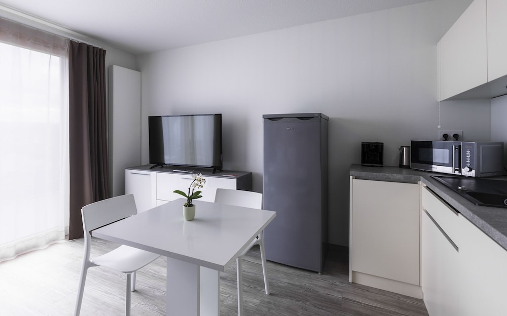 Aparthotel Adagio Bâle Mulhouse Airport 44/50