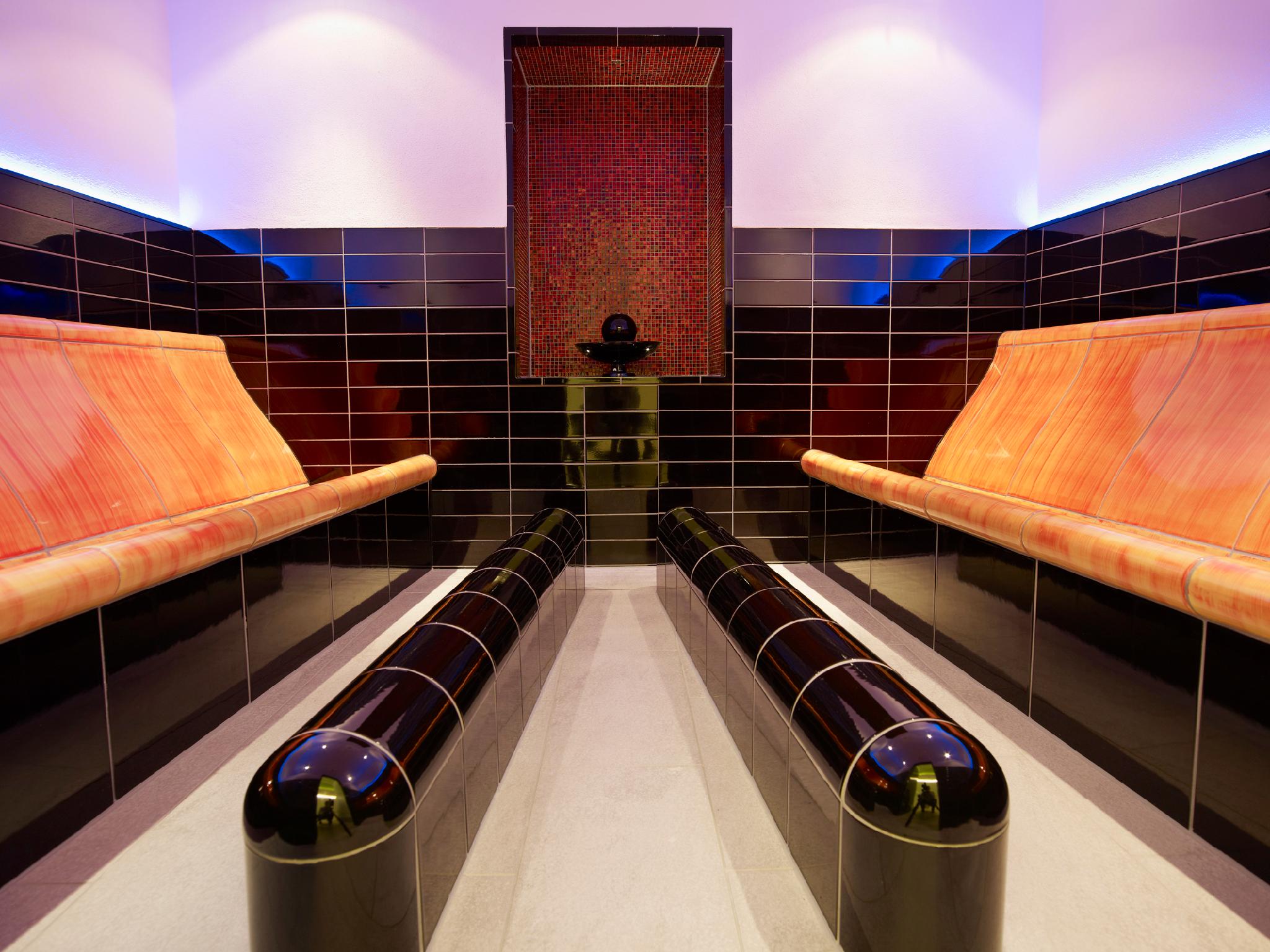NP Hotel Ullrich 21/26