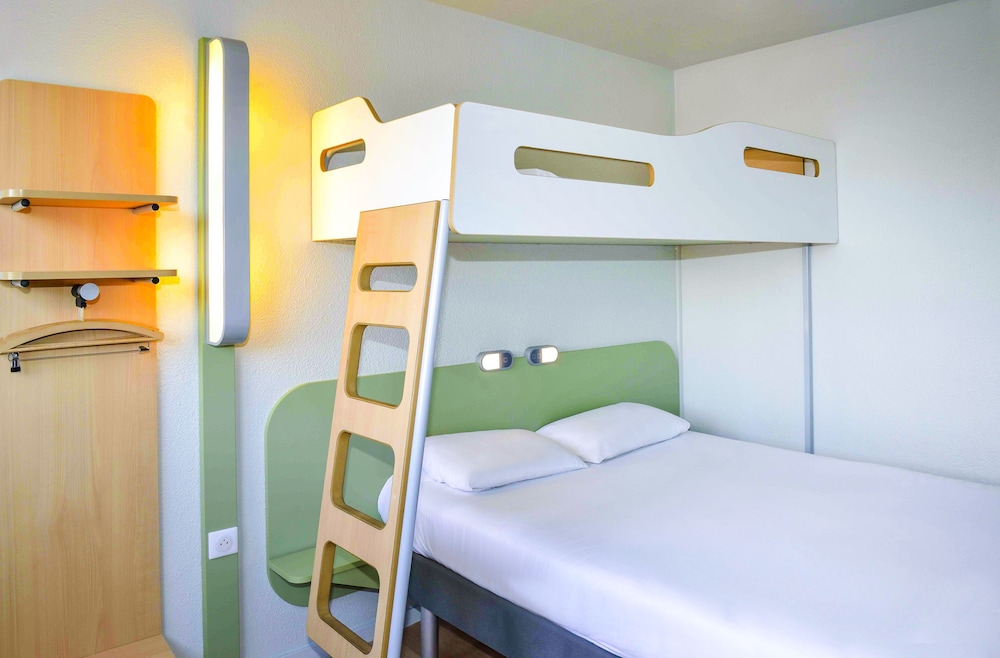 Ibis Budget Lyon Saint Genis Laval 8/62