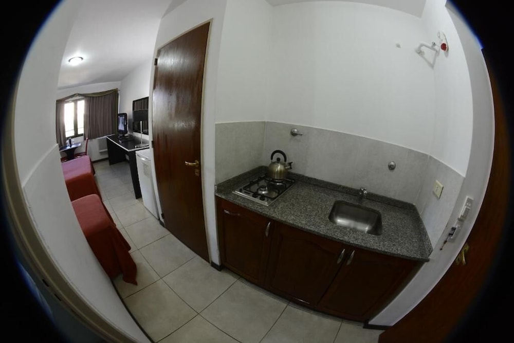 Apart Hotel Alvear 22/23
