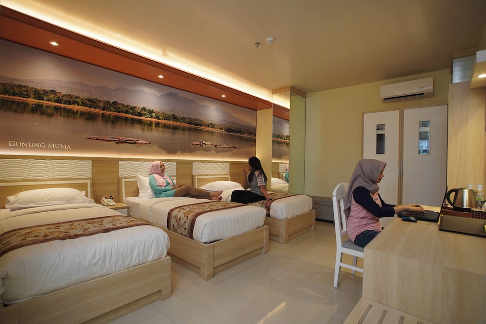 Griya Persada Convention Hotel And Resort 14/50