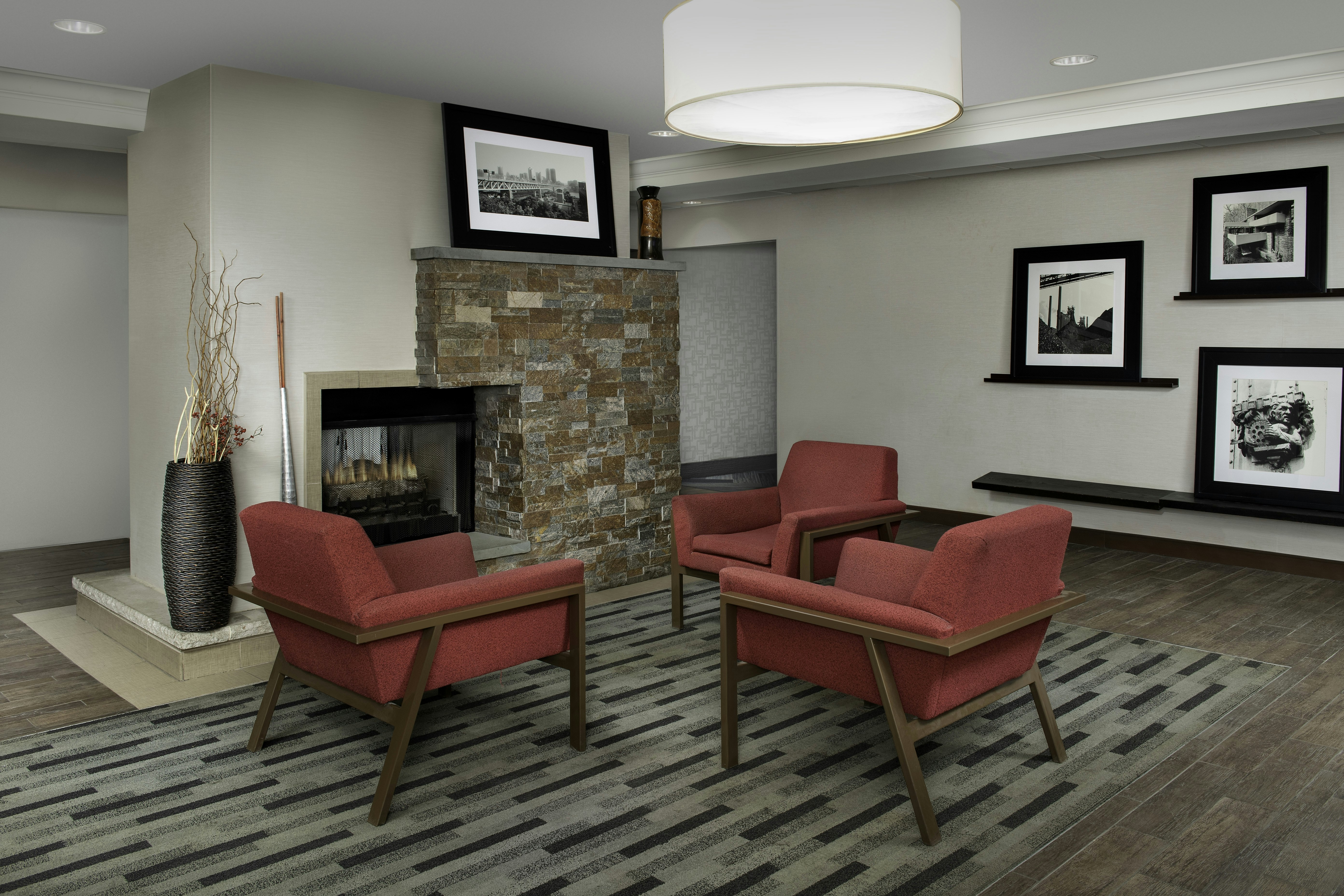 Hampton Inn Pittsburgh-Monroeville 29/41