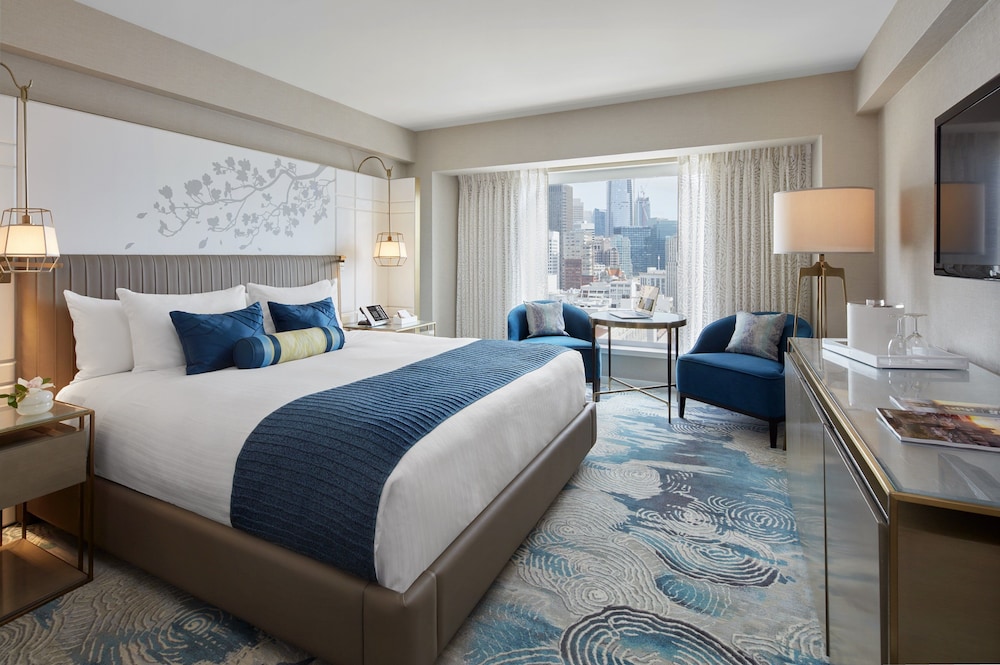 DELUXE, QUEEN BED, ACCESSIBLE