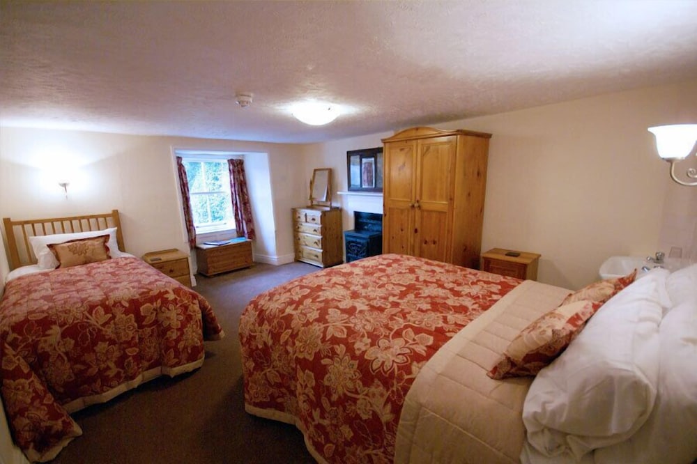 Seatoller House 6/44