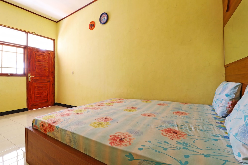 Hotel Agung Permata Artha by ZUZU 14/30