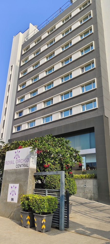 Royal Orchid Central Vadodara 3/50