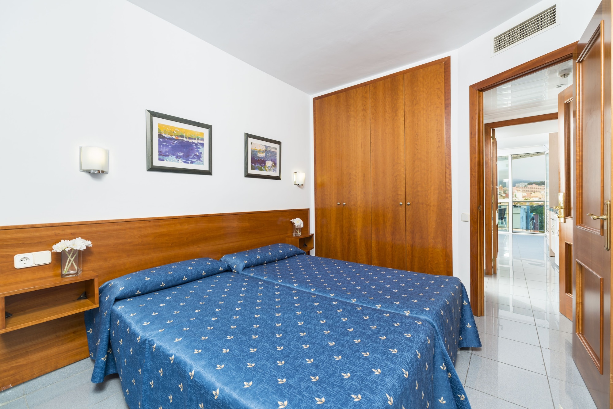 1 BEDROOM, APARTMENT