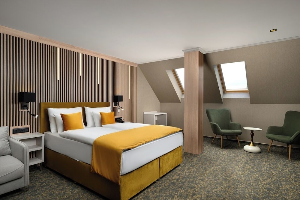 Hotel Allora 15/48