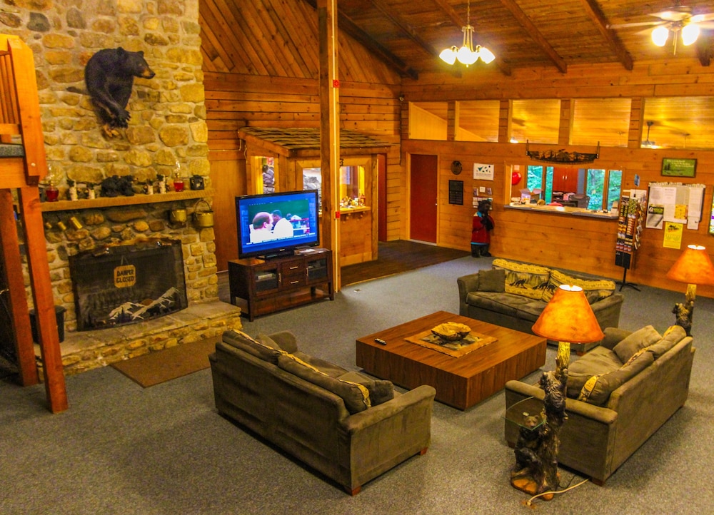 Smoketree Lodge, a VRI resort 43/70