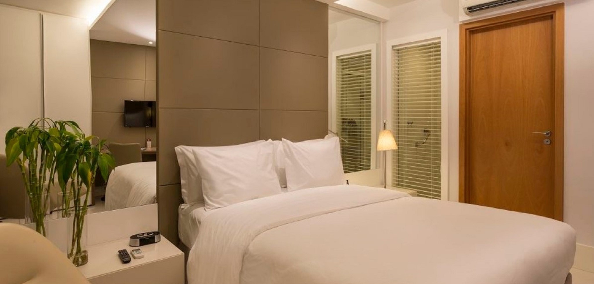 Room, Queen Bed