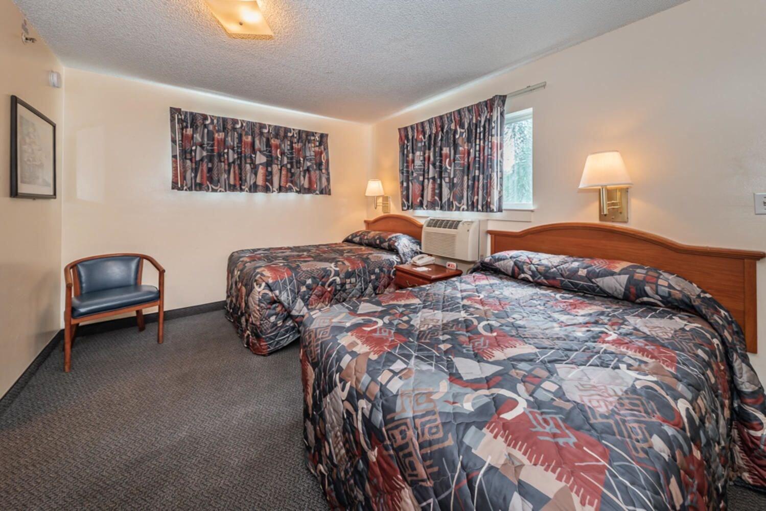 غرفة قياسية بسرير مزدوج بمطبخ، Suburban Extended Stay Clearwater 2/4