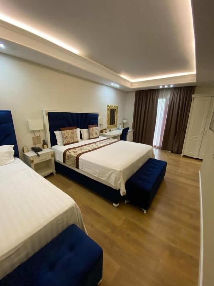 Brais Hotel 13/36