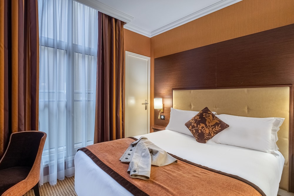 Hotel Saint Honore 19/35