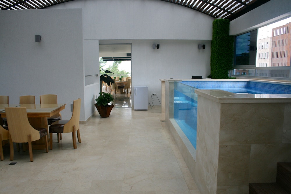 Hotel Madeiro 44/64