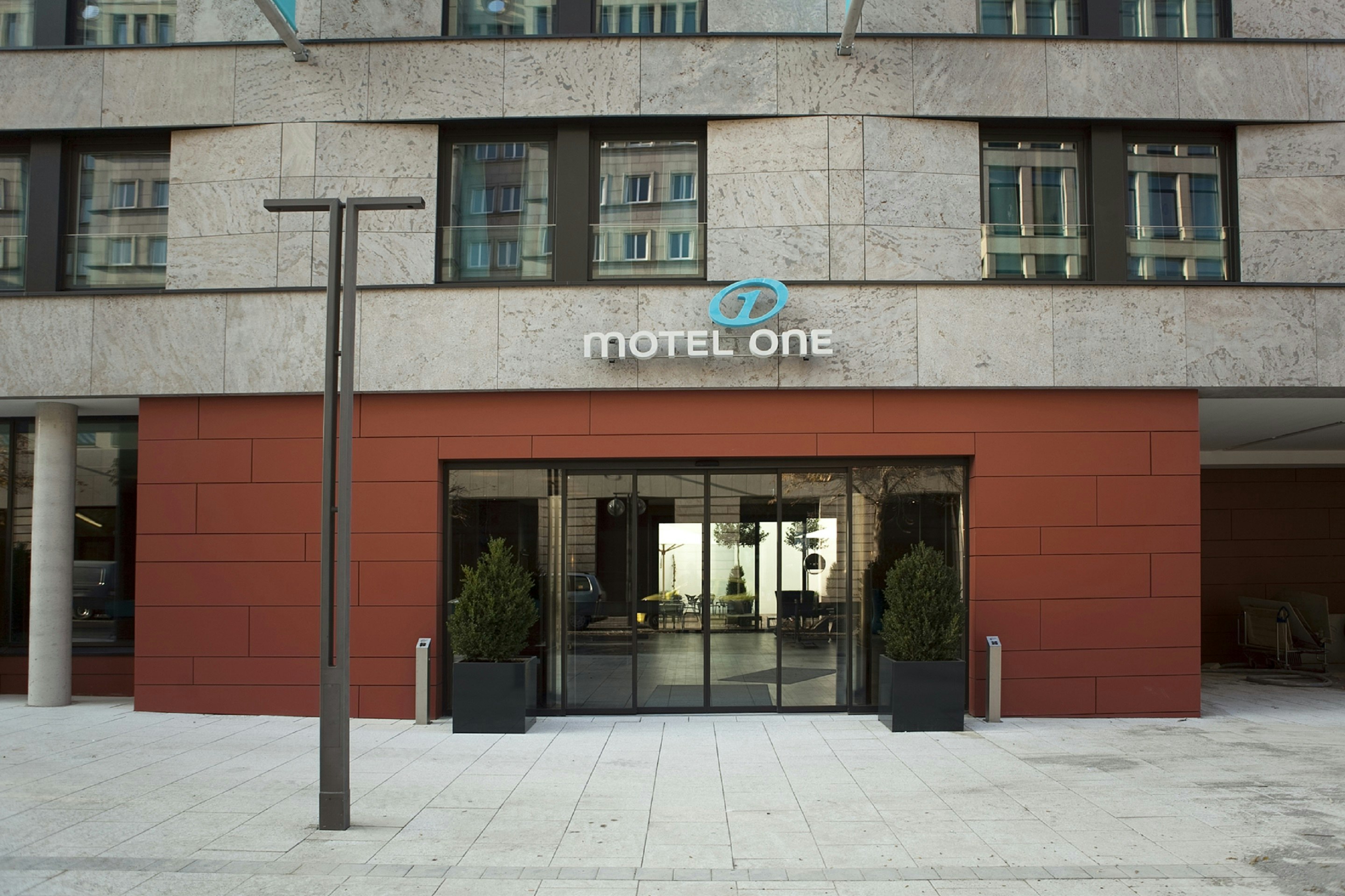 Motel One Stuttgart-Hauptbahnhof 2/35