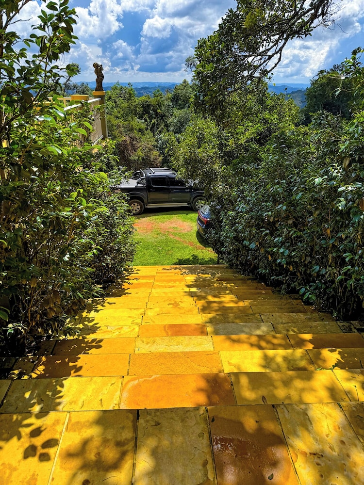 Villa Coracao Guest House 35/41