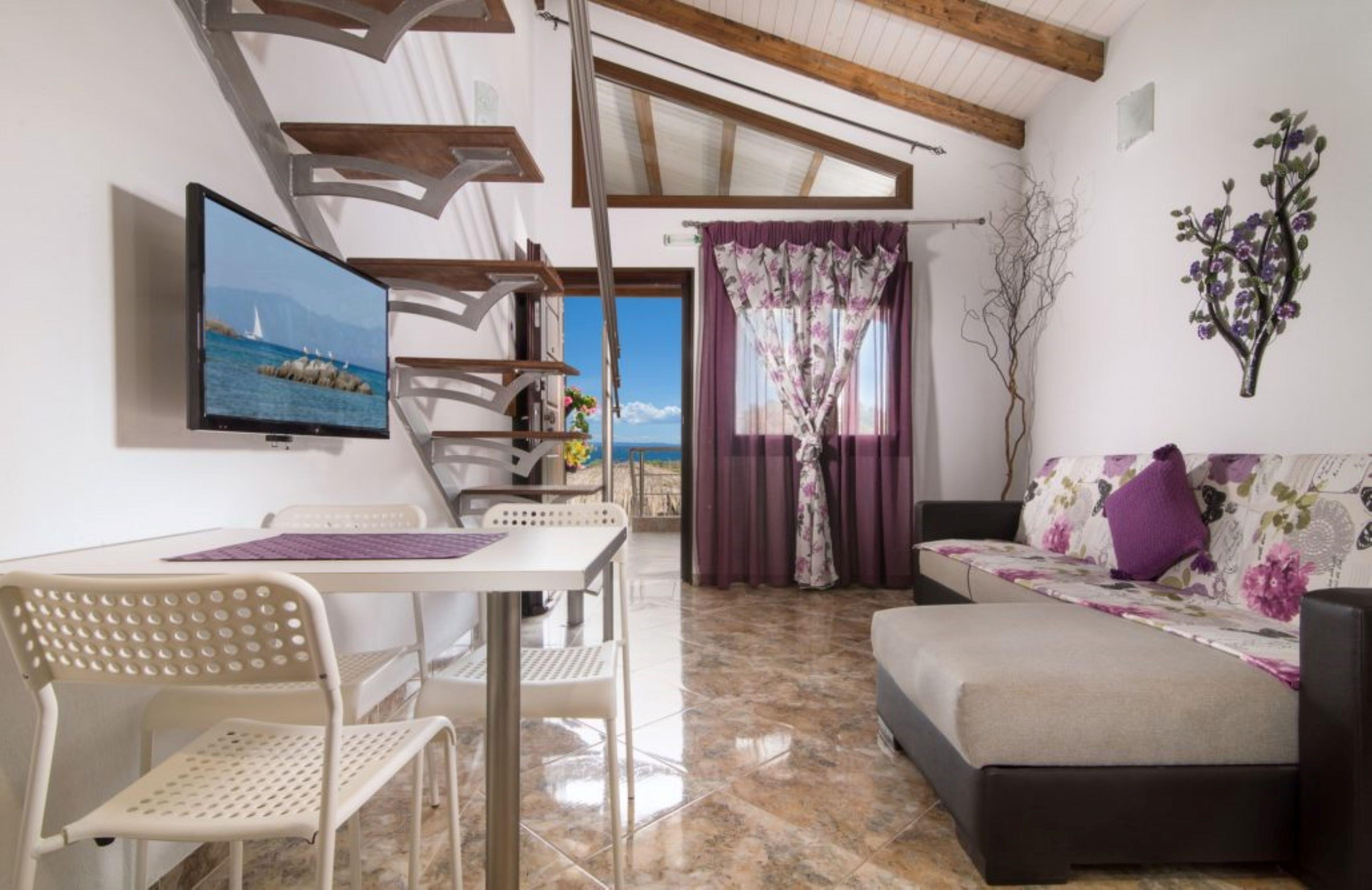 Duplex, Apartment