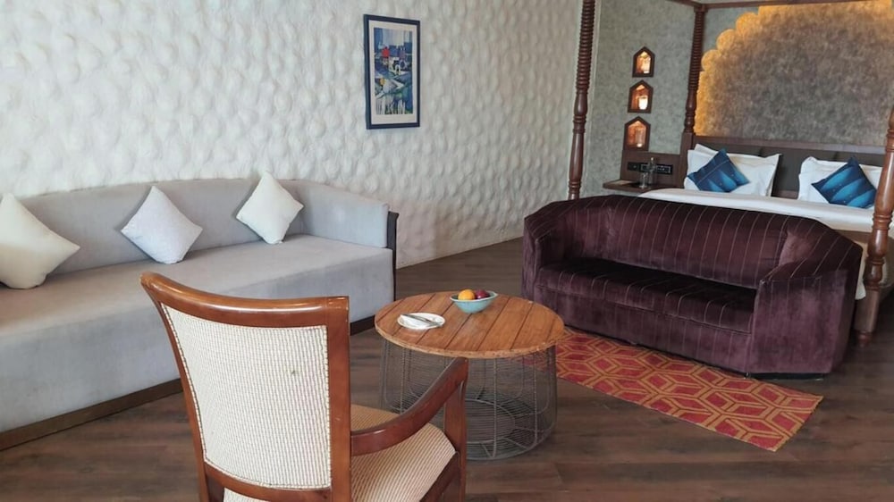 Shaantam Resorts 28/48