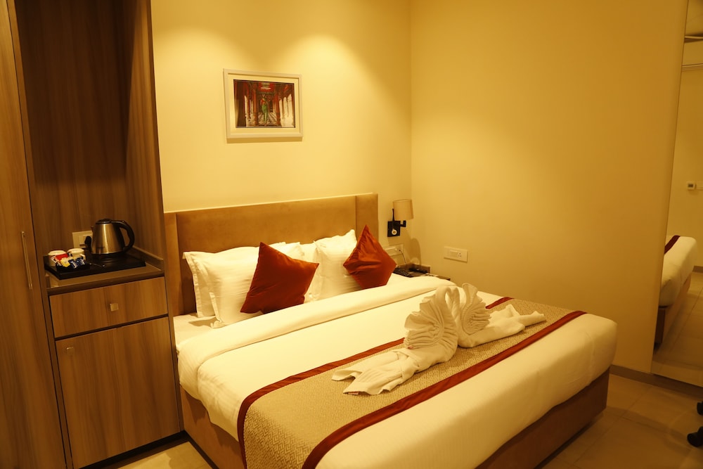 Hotel The Royal Vista 16/50