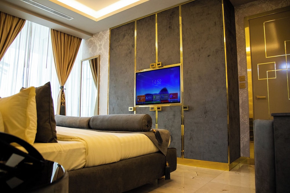 جناح تنفيذي بسرير كينج، Number One Oxford Street Hotel & Suites 3/4