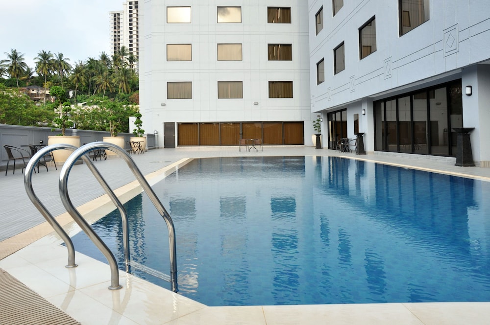 Beverly Hotel Batam 26/50