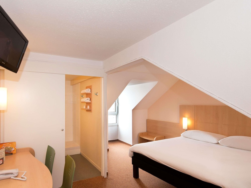 Ibis Roscoff Bord De Mer 15/33
