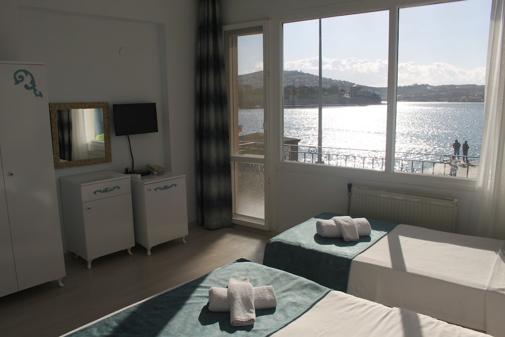 Foca Kumsal Hotel 16/50