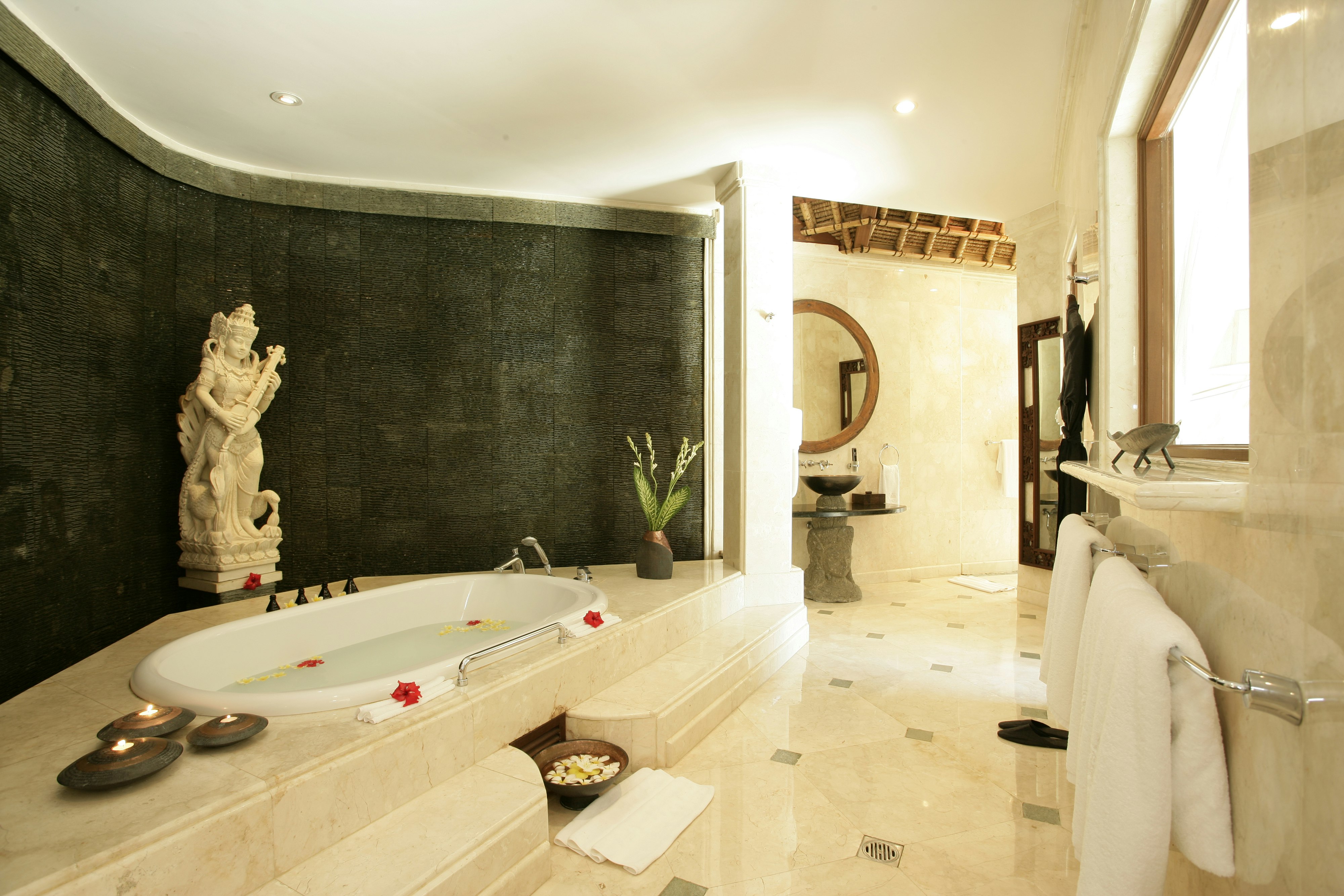 Viceroy Bali, an SLH Hotel 80/81