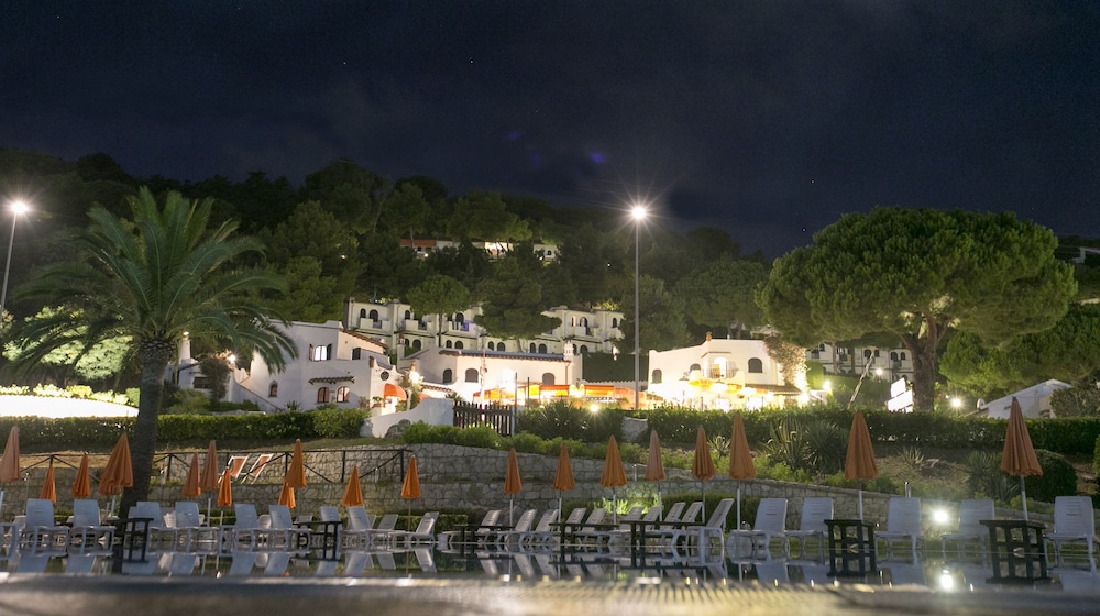 Cala di Mola 42/50