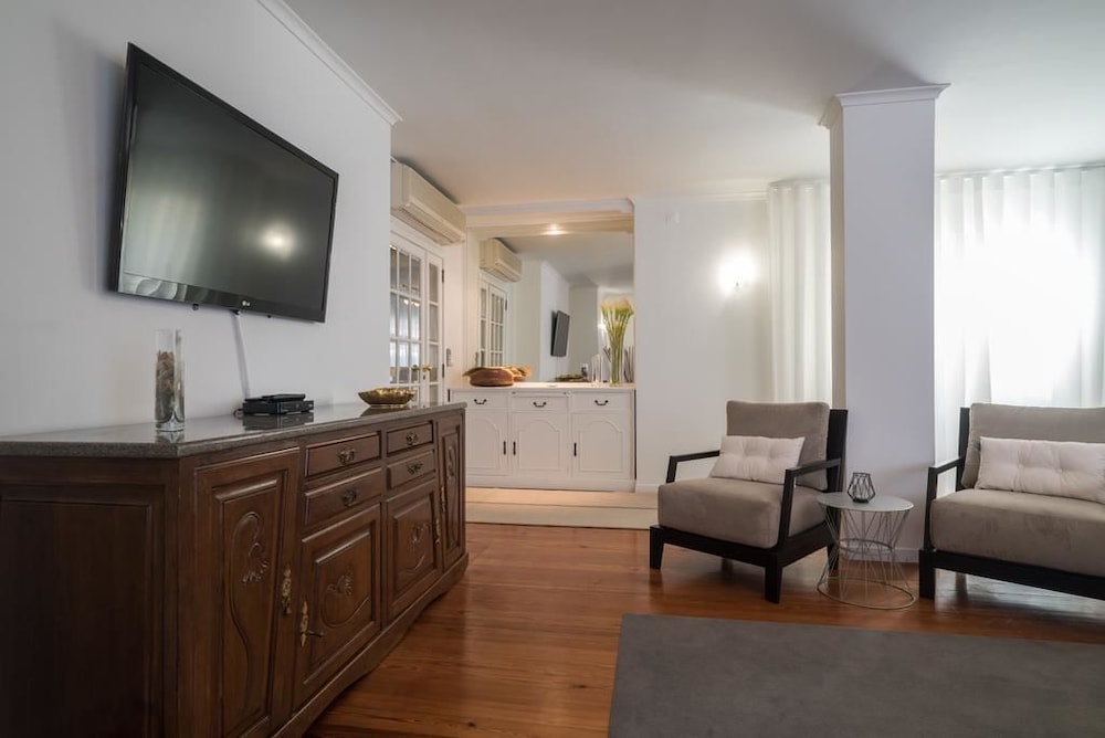 Arts In Penthouse Apartments Til Sol 14/30