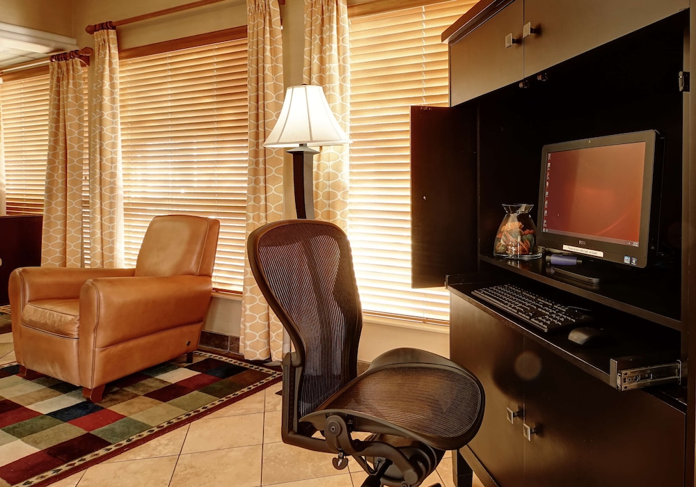 Best Western Lake Oswego/Portland Hotel & Suites 36/38