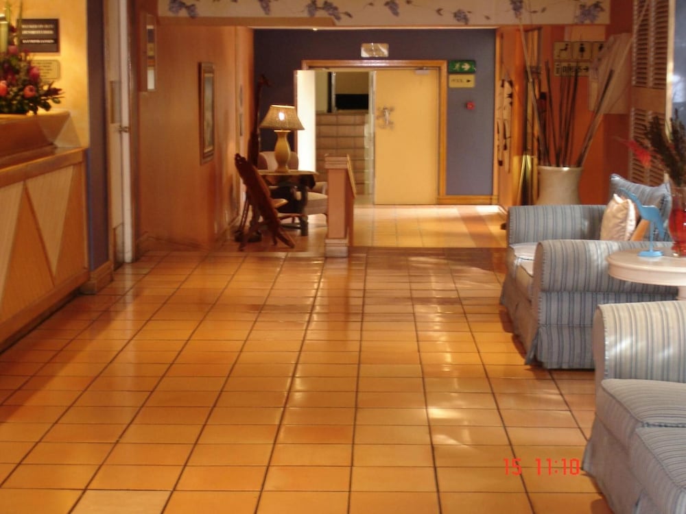 Wilderness Beach Hotel 39/65