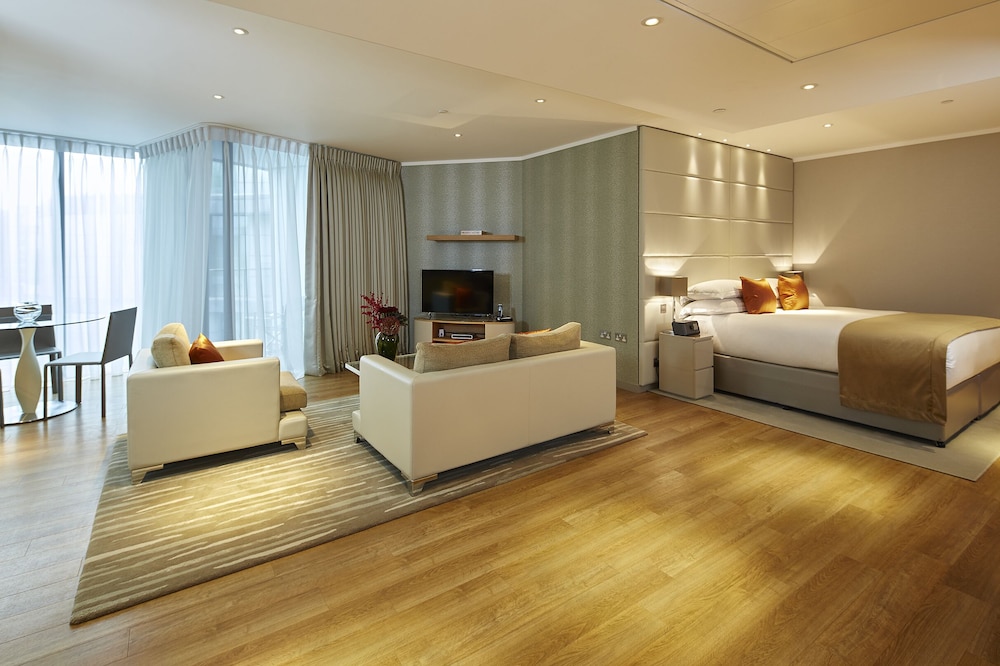 Cheval Three Quays 36/56