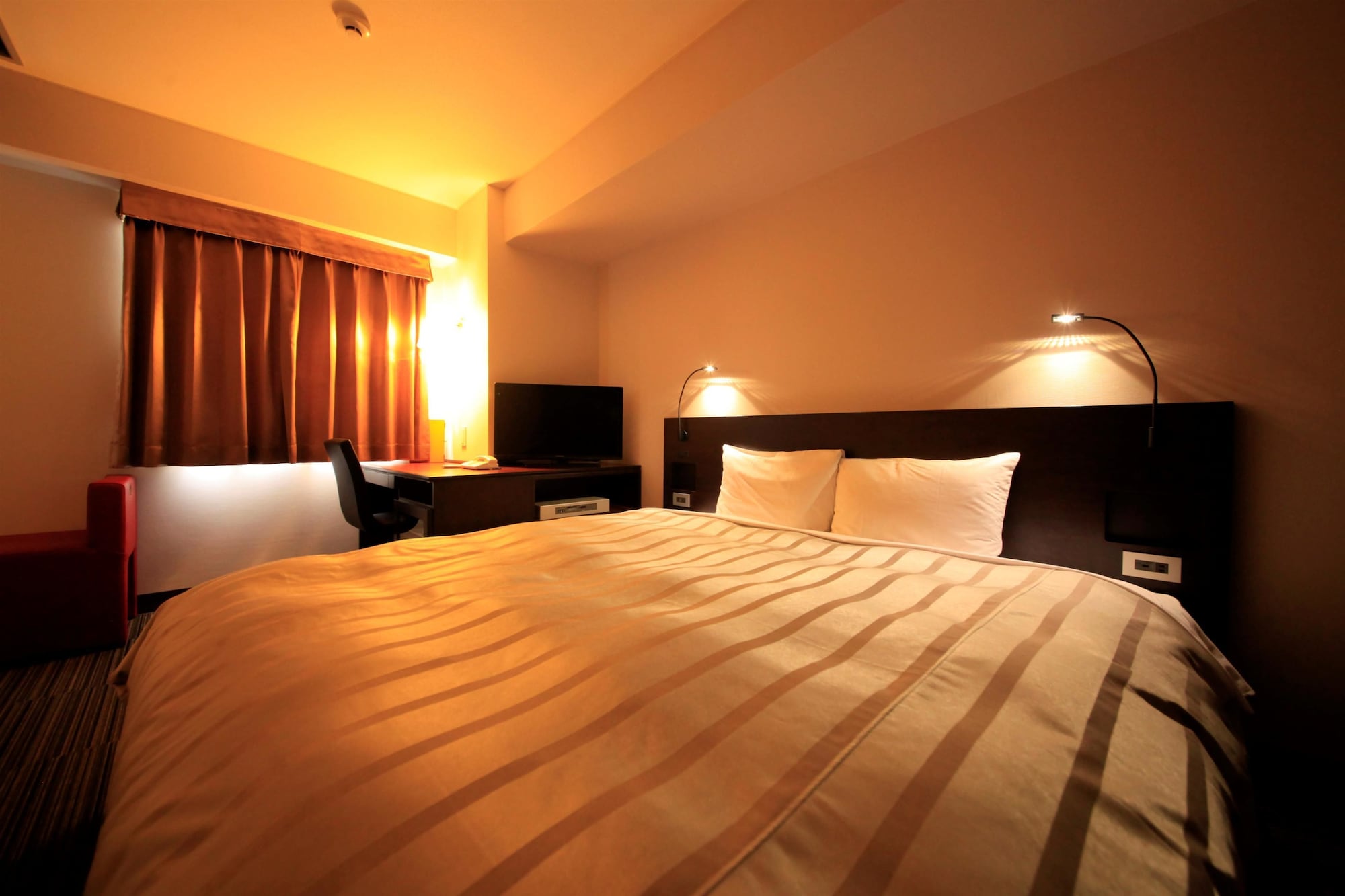 غرفة بسرير كوين، Atsugi Urban Hotel 2/7