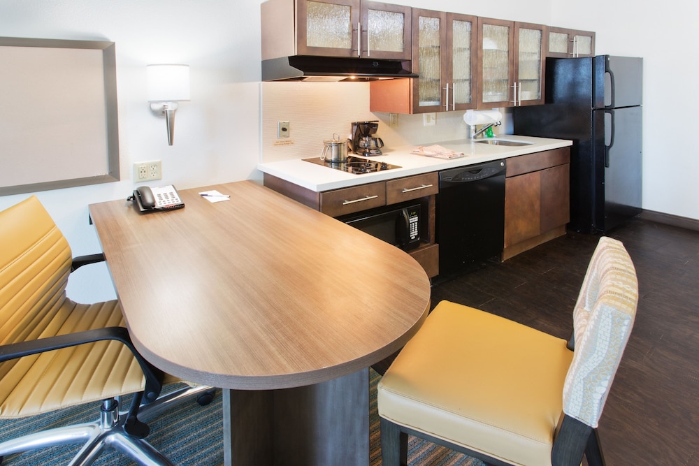Candlewood Suites Corpus Christi Naval Base Area 27/42