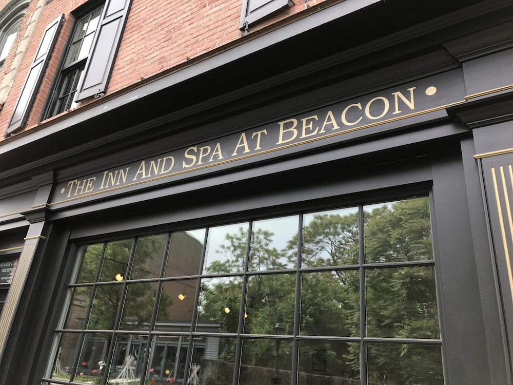 The Dutchess Inn and Spa at Beacon 1/50