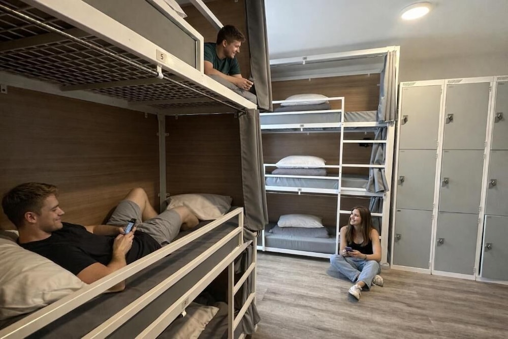 Smart Camden Inn Hostel - Adults Only 26/55