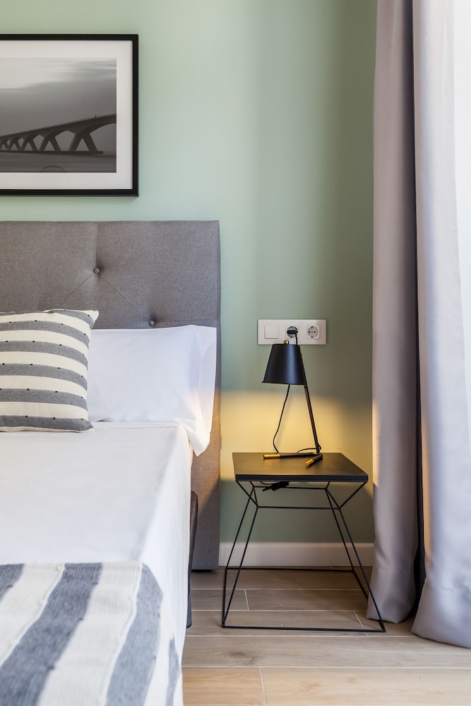 Libere Valencia Jardin Botanico Apartments photo3