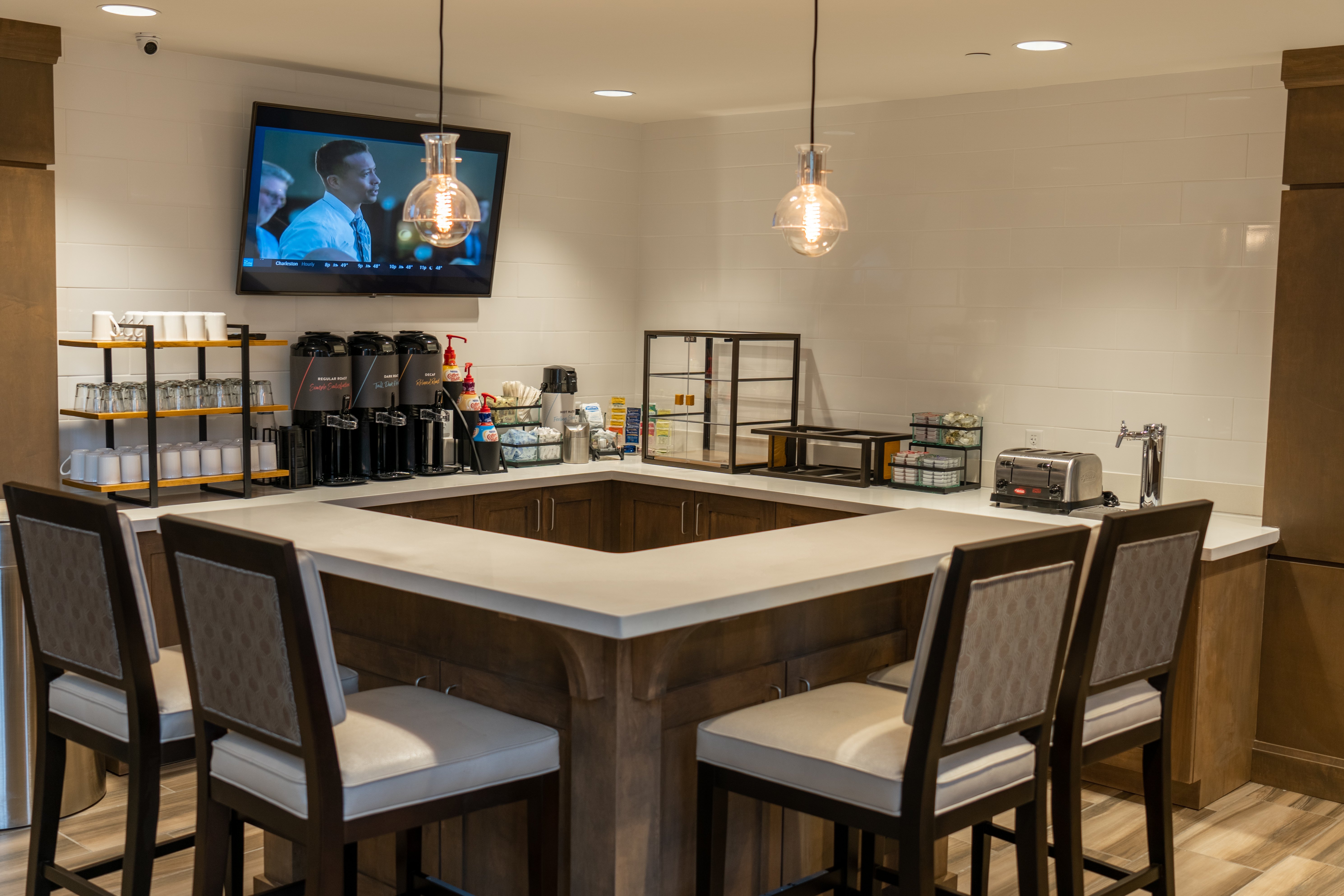 Staybridge Suites Summerville 32/48